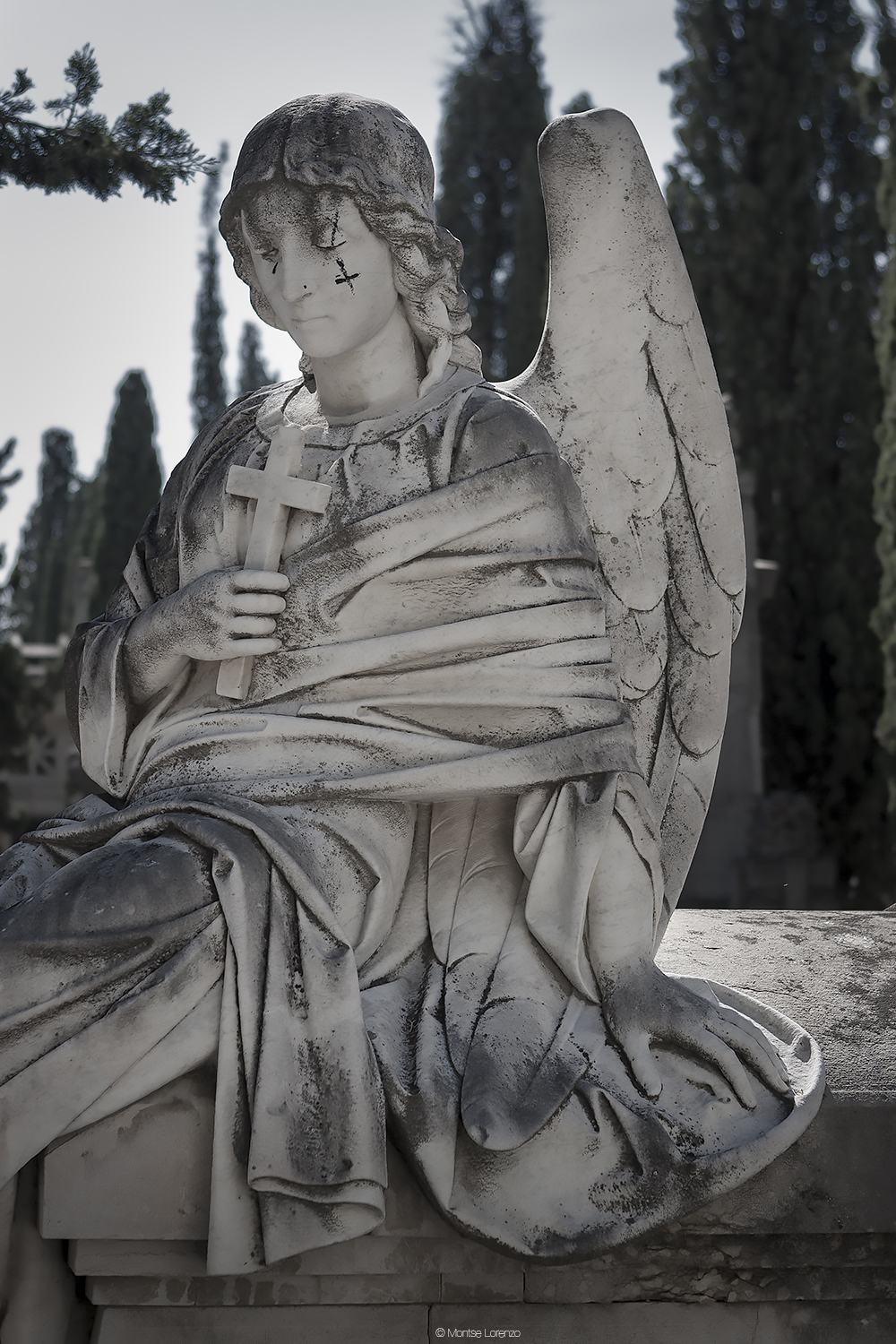 Escultura del Ángel de la Guarda