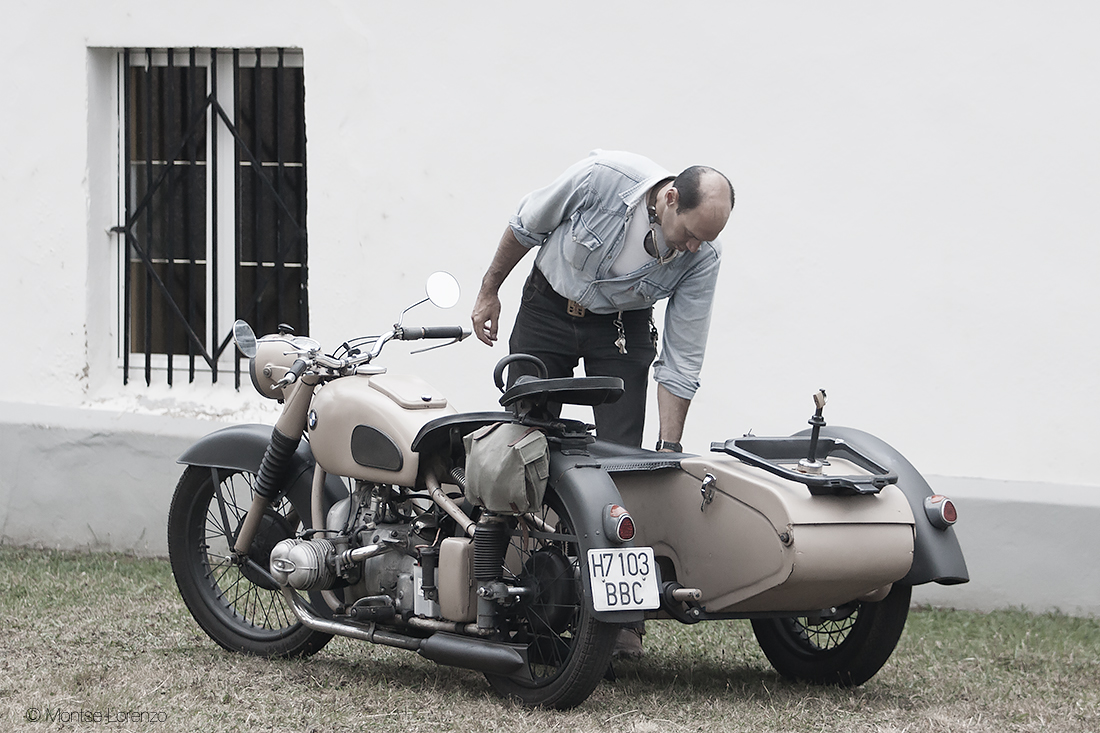 BMW R75 con sidecar